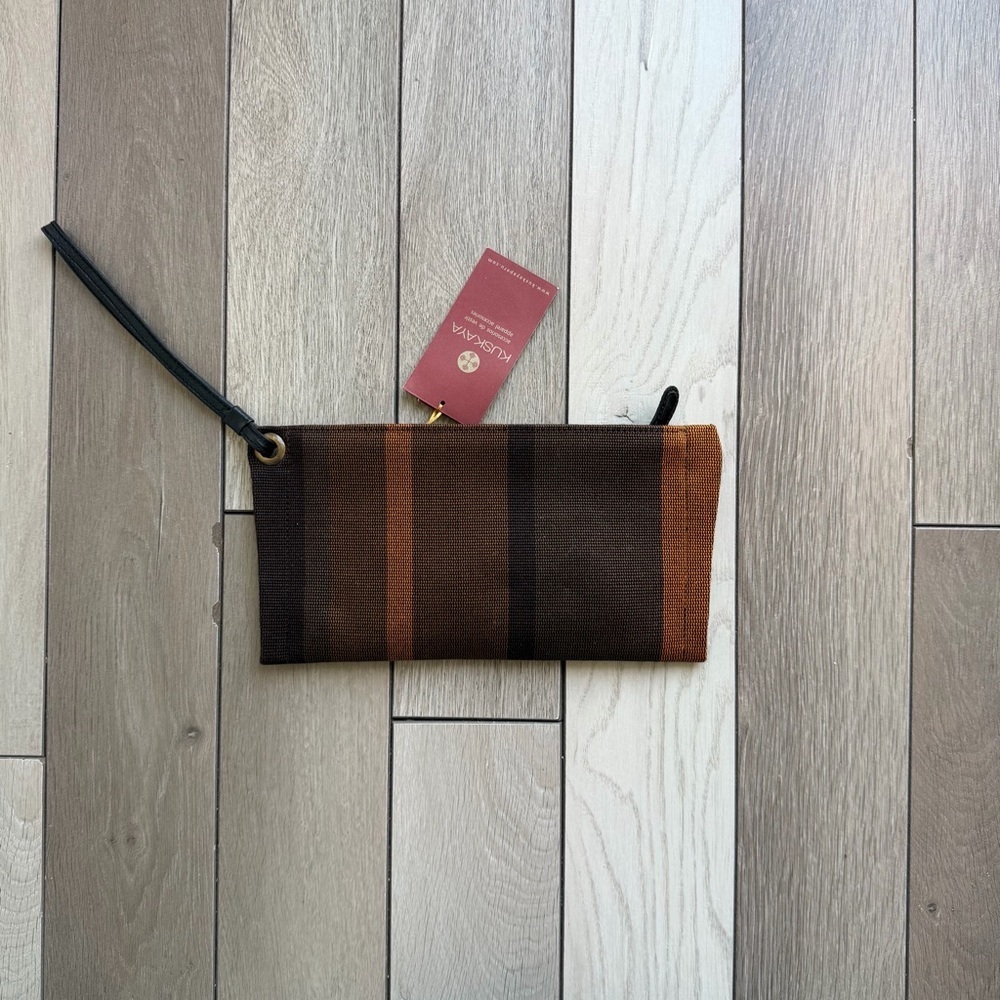 Kuskaya Small Striped Pouch - Picture 6 of 6